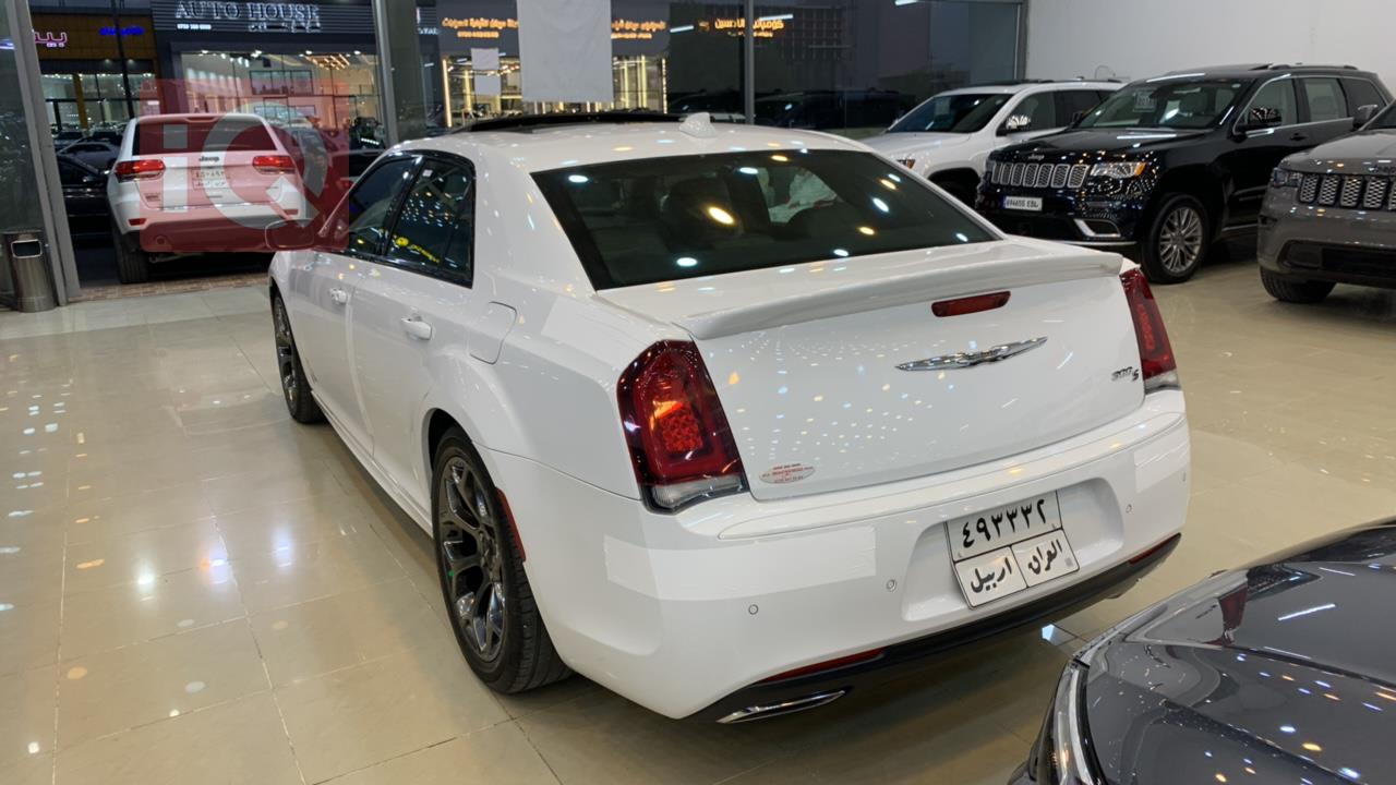 Chrysler 300